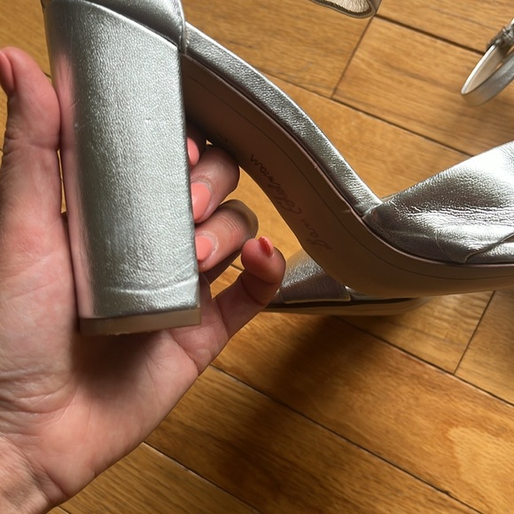 SAM EDELMAN Women's Yancy Block-Heel Crossover Sandals, Silver. Size 7. - Picture 8 of 15